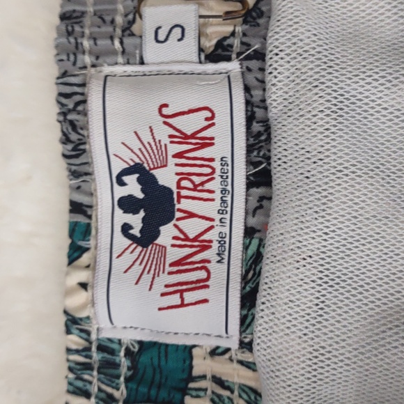 HUNKY TRUNKS SWIM SHORT. - Picture 5 of 14